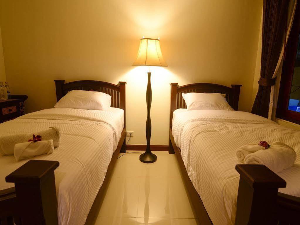 Ban U Thong Accommodations Phra Nakhon Si Ayutthaya Exterior photo